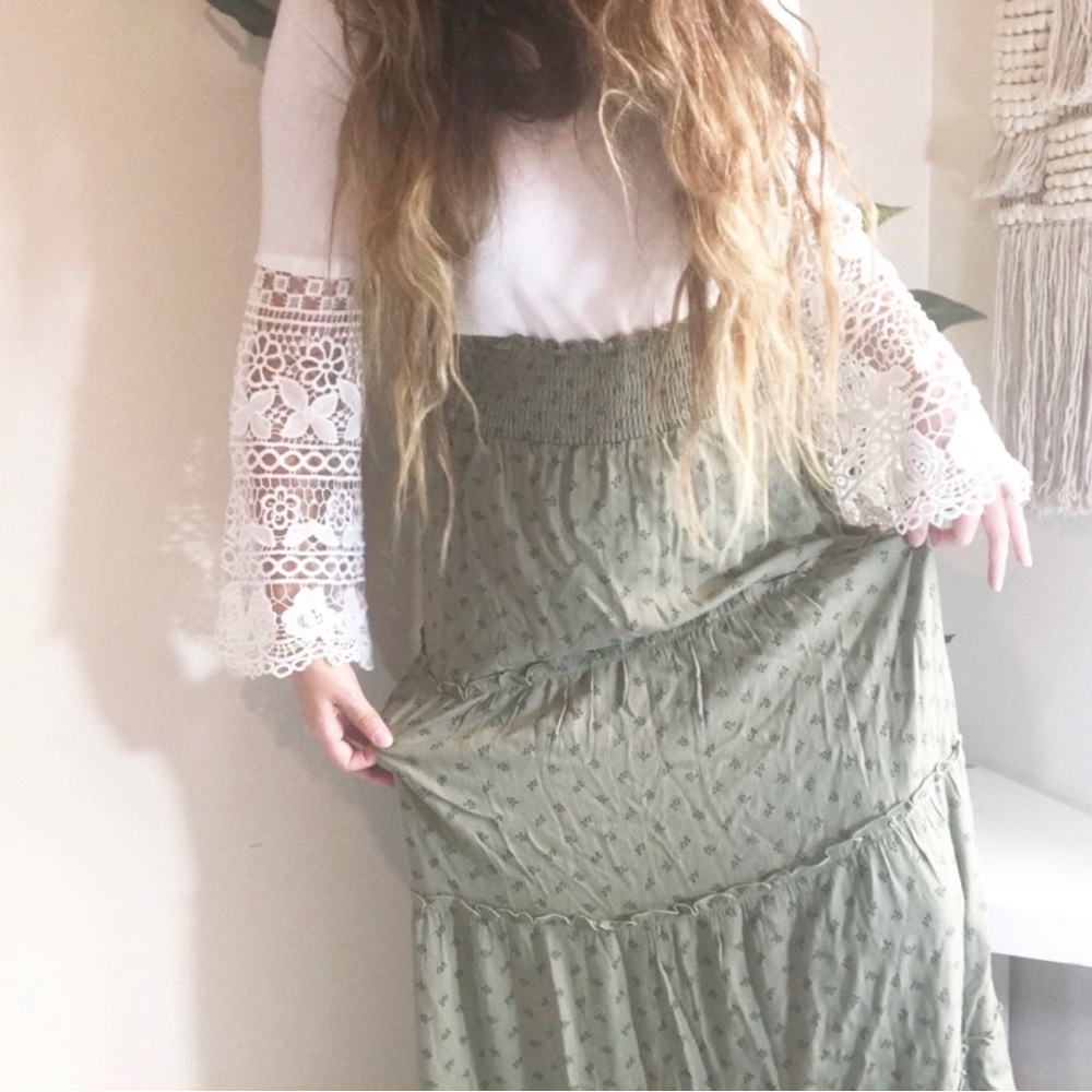 Mossimo Green Floral Boho Tiered Skirt